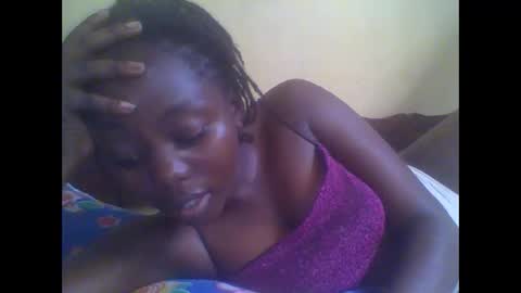 Snapshot of hornygal001 chatting on 7, 12, 2024 hornygal001 online show from 7, 12, 2024