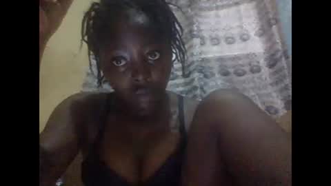 Snapshot of hornygal001 chatting on 8, 12, 2024 hornygal001 online show from 8, 12, 2024