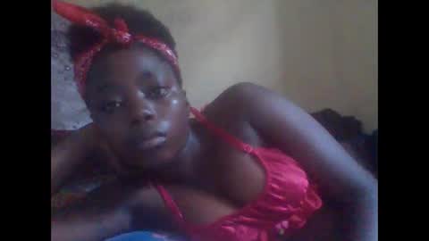 Snapshot of hornygal001 chatting on 13, 12, 2024 hornygal001 online show from 13, 12, 2024