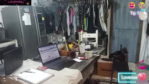 Nix  D online show from 26, 10, 2025