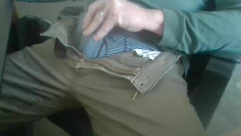 Snapshot of hornyhubby1001 chatting on 11, 2, 2026 hornyhubby1001 online show from 11, 2, 2026