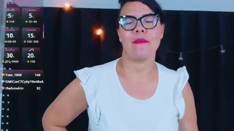 Natasha  online show from 18, 11, 2025