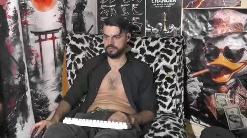 Snapshot of hornymaster93 chatting on 28, 10, 2025 hornymaster online show from 28, 10, 2025