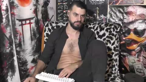 Snapshot of hornymaster93 chatting on 17, 11, 2025 hornymaster online show from 17, 11, 2025