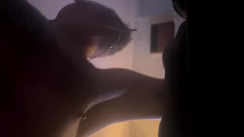 hornyonelooking1 online show from 8, 2, 2025