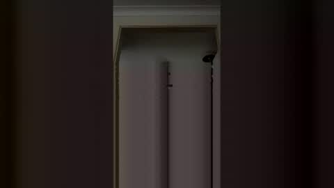 hornyonelooking1 online show from 15, 12, 2025