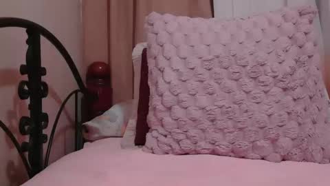 Snapshot of hornypinay69 chatting on 19, 5, 2026 Tyla online show from 19, 5, 2026
