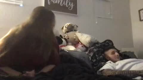 Snapshot of hornysexyhard chatting on 17, 11, 2025 Elena Blake online show from 17, 11, 2025