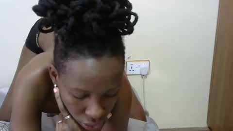Snapshot of hornysouls01 chatting on 26, 2, 2025 hornysouls01 online show from 26, 2, 2025