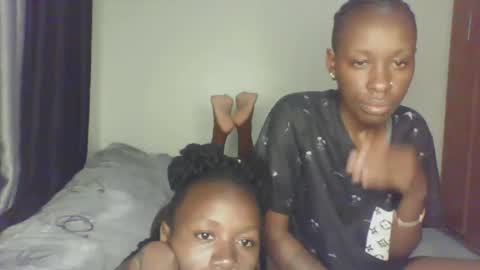 Snapshot of hornysouls01 chatting on 11, 9, 2025 hornysouls01 online show from 11, 9, 2025
