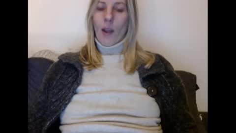Snapshot of hornyssima chatting on 18, 1, 2025 Hornyssima online show from 18, 1, 2025