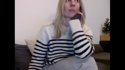 Snapshot of hornyssima chatting on 16, 2, 2025 Hornyssima online show from 16, 2, 2025