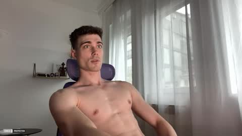 Snapshot of hornytwunk01 chatting on 3, 10, 2025 hornytwunk01 online show from 3, 10, 2025
