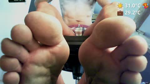 hornyworkerfr online show from 30, 6, 2026