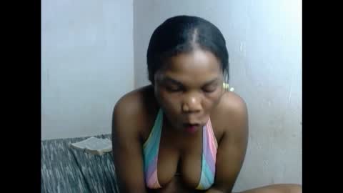 Snapshot of hornyxbum chatting on 7, 11, 2025 hornyxbum online show from 7, 11, 2025