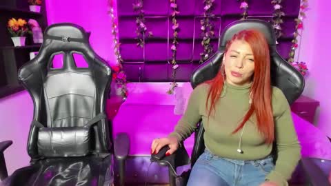 hornyy mom online show from 4, 1, 2025