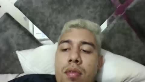 hot2512 online show from 18, 12, 2025