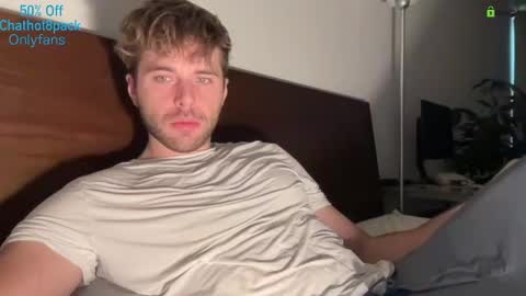 Edward aka Wolf online show from 19, 11, 2025