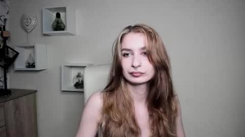 NINA online show from 13, 10, 2025