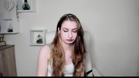 NINA online show from 5, 11, 2025