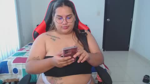 hot__husbands online show from 17, 2, 2025