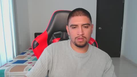 hot__husbands online show from 25, 2, 2025