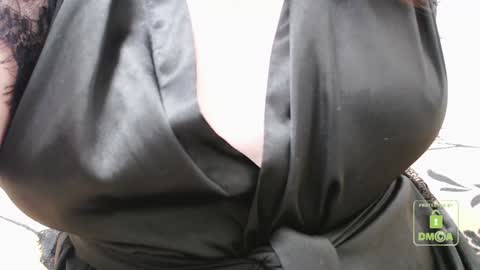 Lila online show from 5, 1, 2025