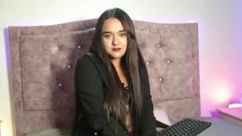 Snapshot of hot_angel07 chatting on 30, 11, 2025 Angel online show from 30, 11, 2025