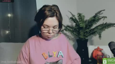   online show from 17, 2, 2025