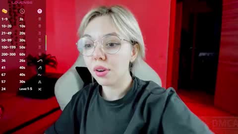   online show from 21, 10, 2025