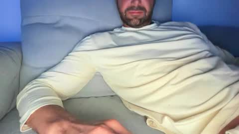 Snapshot of hot_bobby79 chatting on 15, 4, 2026 Bobby online show from 15, 4, 2026