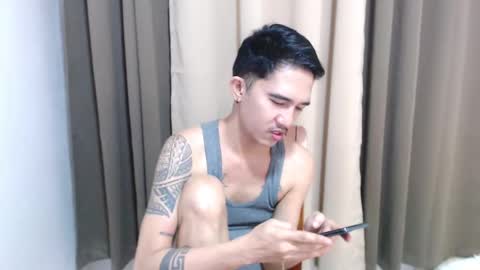 Snapshot of hot_boy2088 chatting on 24, 9, 2025 Mike online show from 24, 9, 2025
