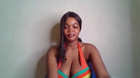 Snapshot of hot_choccoolate chatting on 27, 5, 2026 Zarah online show from 27, 5, 2026