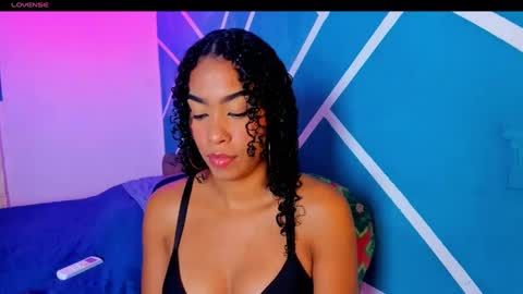 Snapshot of hot_couple07_ chatting on 10, 9, 2025 Hot Couple online show from 10, 9, 2025
