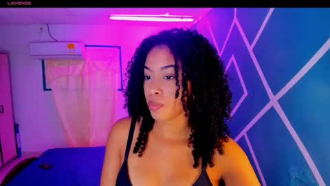 Snapshot of hot_couple07_ chatting on 2, 10, 2025 Hot Couple online show from 2, 10, 2025