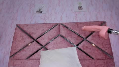 Emily online show from 19, 10, 2025