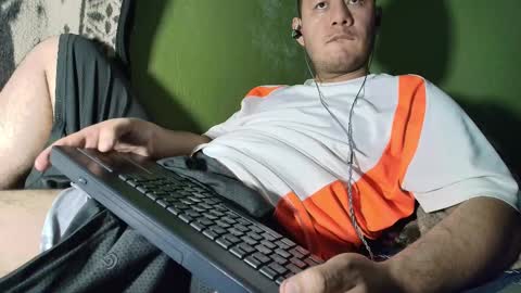 hot_guy36 online show from 27, 3, 2026