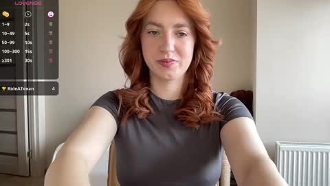 Snapshot of hot_lliinns chatting on 21, 4, 2026 Lina online show from 21, 4, 2026