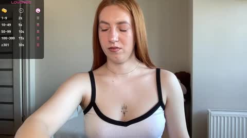 Snapshot of hot_lliinns chatting on 5, 5, 2026 Lina online show from 5, 5, 2026