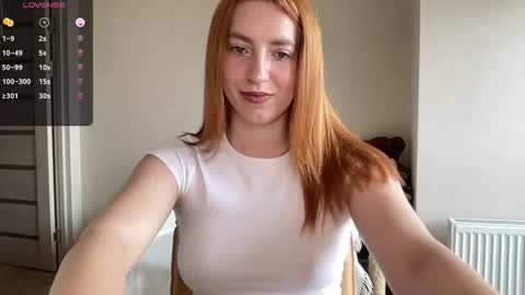 Snapshot of hot_lliinns chatting on 13, 6, 2026 Lina online show from 13, 6, 2026