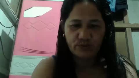 Snapshot of hot_mama09 chatting on 21, 10, 2025 hotmama online show from 21, 10, 2025