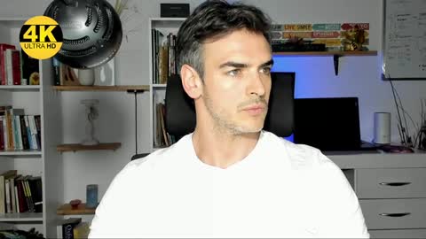 Snapshot of hot_martin25 chatting on 17, 1, 2025 Martin online show from 17, 1, 2025