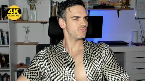 Snapshot of hot_martin25 chatting on 19, 1, 2025 Martin online show from 19, 1, 2025