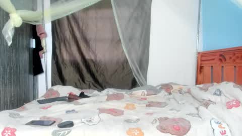 hot_moxie online show from 20, 10, 2025