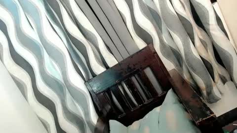 SWEET AGATHA online show from 6, 2, 2025