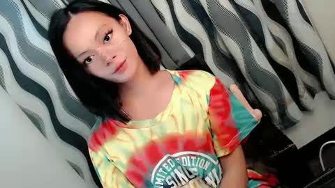 SWEET AGATHA online show from 6, 3, 2025