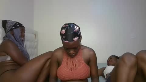 Hot petite online show from 10, 11, 2025