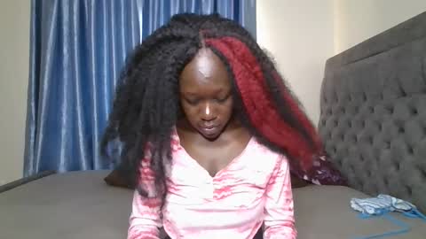 Hot petite online show from 17, 11, 2025