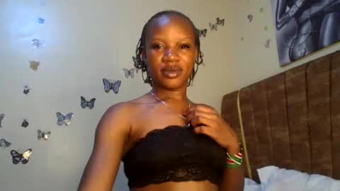 Snapshot of hot_petite100 chatting on 10, 6, 2026 hot petite100 online show from 10, 6, 2026