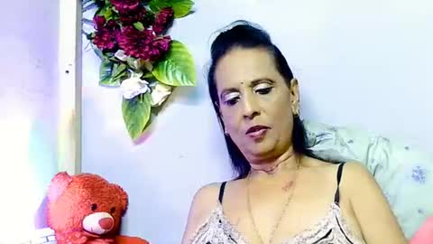 Snapshot of hot_queen58 chatting on 7, 6, 2026 hot queen online show from 7, 6, 2026